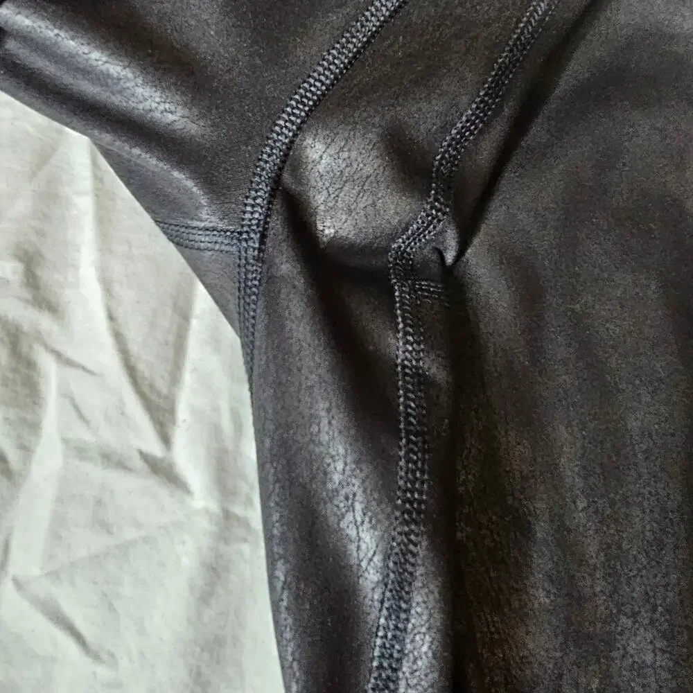 Free People Movement Women's Almost Famous Black Shiny leggings size Small - Picture 10 of 12